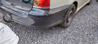 Toyota Avensis T25 2.2 D-Cat - 3