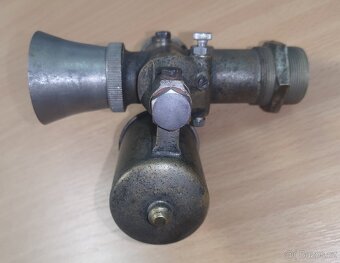 Predám bronzový karburátor B&B 25,4mm s uchytením na závit - 3
