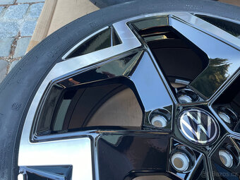 VW PASSAT B9, B8 LETNÍ ALU COVENTRY 235/45/18 94W SEALTECH - 3