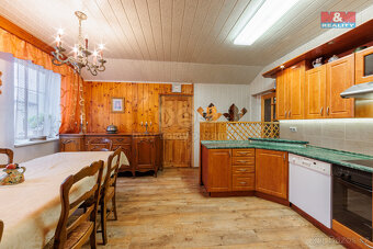 Prodej rodinného domu, 253 m², Krásno, ul. Radniční - 3