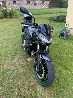 Kawasaki Z650 - 3