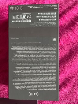 iPhone 8 64GB - 3