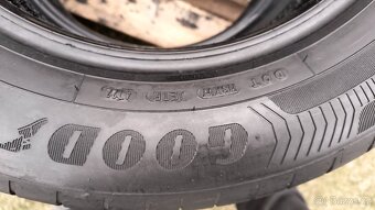 Zánovní pneu Goodyear 205/60 R16 - 3