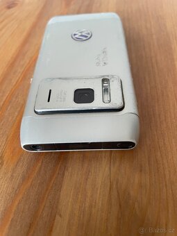 Nokia N8 na dily - 3