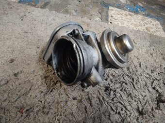 EGR Octavia 2 - 3