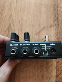 AMT Electronics F1 Legend Amps - 3