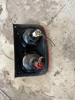 Zadní světla + mřížky Land Rover Freelander 1 - 3