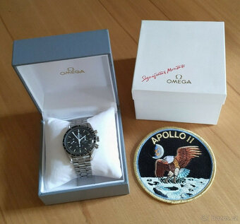 OMEGA Speedmaster Professional Moonwatch Apollo 11, skleněné - 3