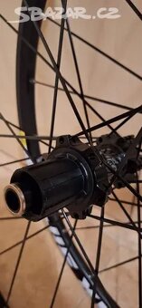 Nová kola s karbonovým středem CROSSDTXT BOOST - 3