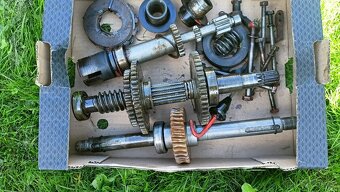 Mf-70 (MF70)- náhradní dily - 3