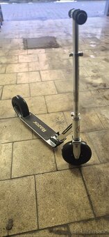 Kolobezka Razor A5 - 3