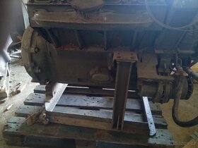 OT-64 Motor - 3