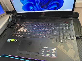ASUS ROG STRIX SCAR II GL504GV - 3
