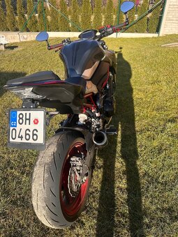 Kawasaki Z900 - 3