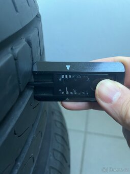 Prodám Pirelli Cinturato P7 205/60 R16 96v - 3