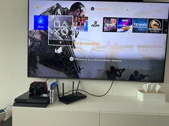 PlayStation 4 - 3