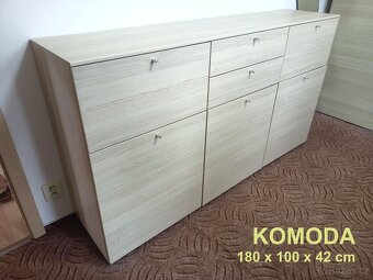 Šatní skříň a komoda - 3