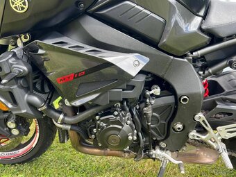 Yamaha MT-10 - 3