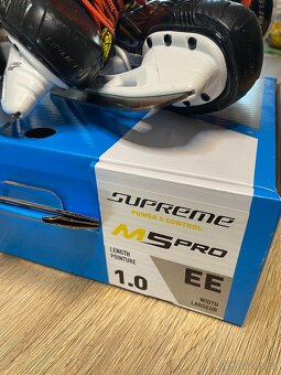 Brusle BAUER SUPREME M5 PRO Junior 1 EE vel 33,5 - 3