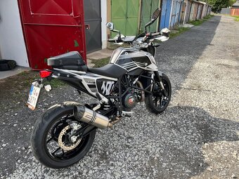 KTM Duke 690 - 3