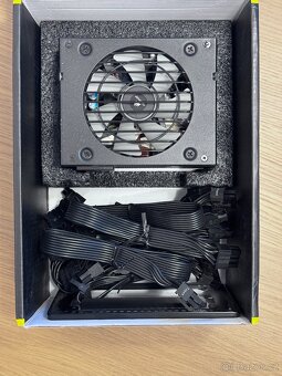 Corsair SF600 Gold - SFX zdroj 600W - 3