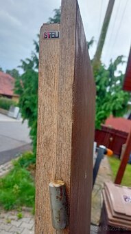 Prodám levé dveře, kvalitní dřevěné SAPELI 60cm - 3