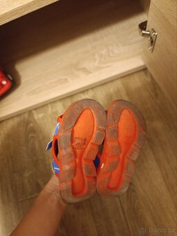 Svítící sandálky Spiderman - 3