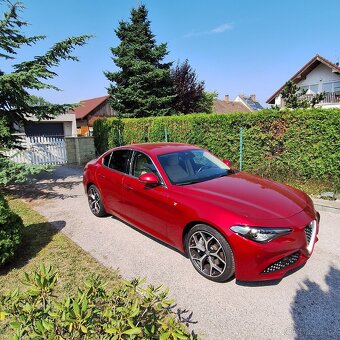ALFA ROMEO GIULIA - 3