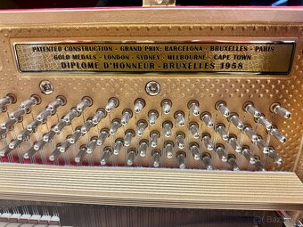 Pianino Petrof 118 P1 - 3