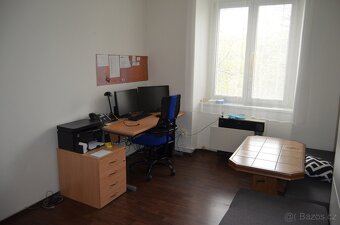 Pronájem samostatné kanceláře 28. pluku Praha 10 Vršovice - 3