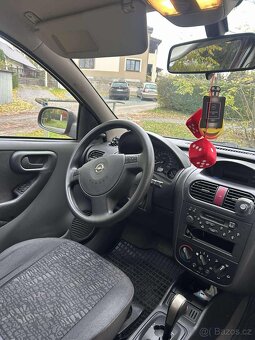 Opel Corsa Automat - 3