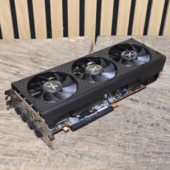 XFX AMD Radeon RX 6600XT Speedster QICK 308 8GB - 3