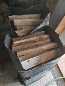Suché dřevo - palivo- polínka 30 cm - na topení - v pytlích. - 3