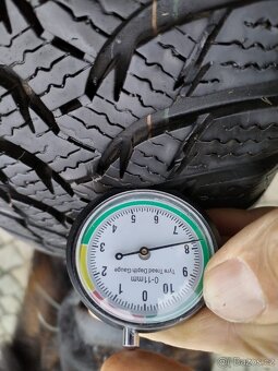 175/65/14 zimni pneu KUMHO a NOKIAN 175/65 R14 - 3