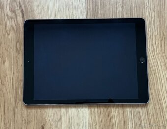 Apple Ipad  - 5.generace, 32GB - 3