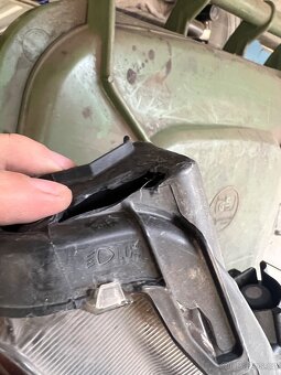 Přední světla Toyota Yaris - 3