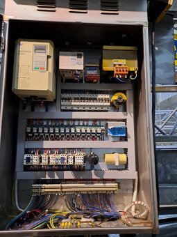 Stavební věžový jeřáb Vicario 162.6 - 3