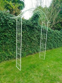 květinový oblouk - 3