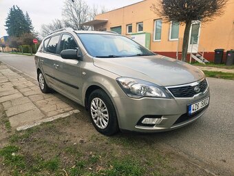 Kia Ceed 2011 1.4 77kw - 3