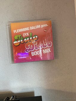 Držák LP desek na stěnu - 3