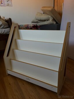 Montessori dětská knihovna By Vici - 3
