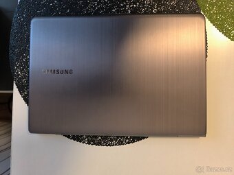 Samsung 530U - 3
