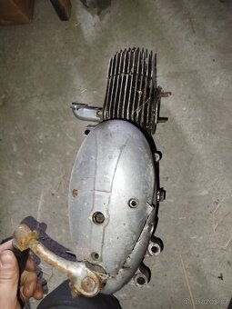 Motor Jawa pionýr 05 - 3