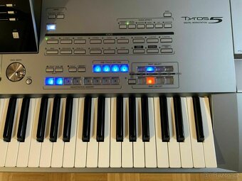 Yamaha Tyros 5-76 - 3