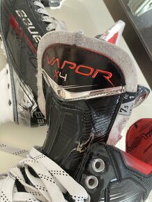 Hokej brusle Bauer Vapor X4, vel.7,5 š.F1 - 3
