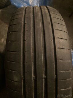 Pneu 205/55 R16 - 3