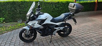 CFmoto 700 mt premium 3000 km záruka - 3