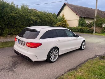 Mercedes-Benz w205 C220cdi 125kw - 3