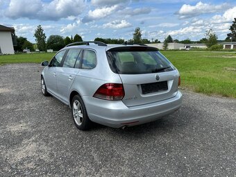 VOLKSWAGEN GOLF 1,6 TDI 77kW - 3