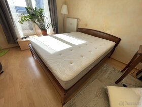 POSTEL včetně roštu + matrace - 3